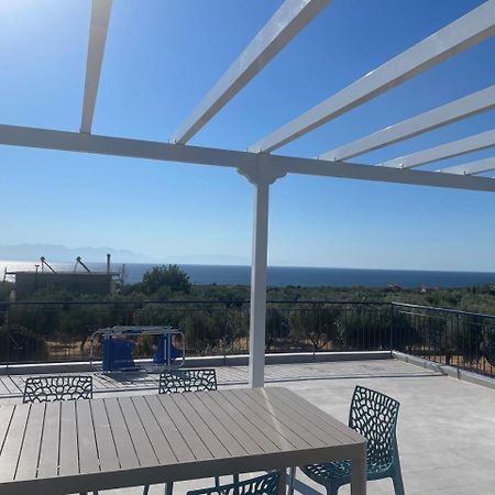 Villa Blue Cocoon - Chrani Messinia Peloponnese- Sea View 800 M From Beach Экстерьер фото